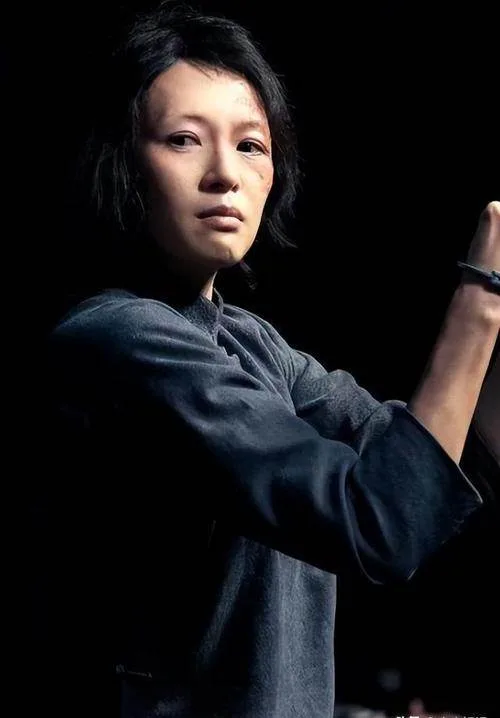 47歲影后素顏被拍「滿臉皺紋」 網驚:像普通大媽 粉絲揭真相 第 7 張