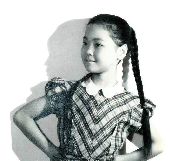 鄧麗君逝世28年後,三哥首度公開妹妹真正死因,台上淚崩 第 6 張